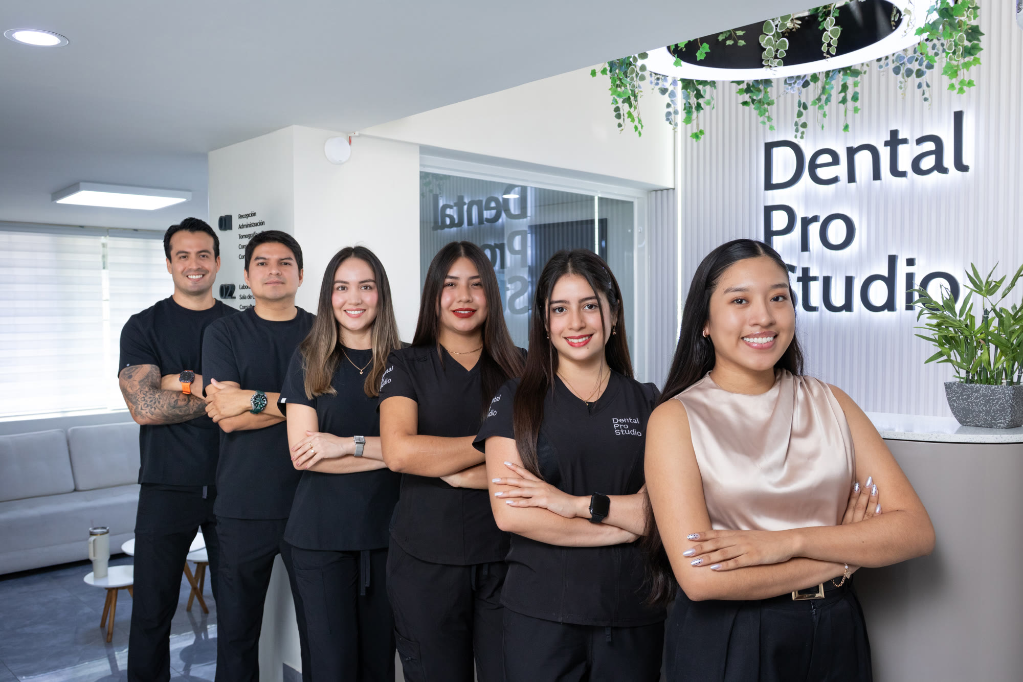 Equipo de especialistas de Dental Pro Studio